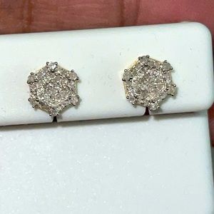CHRISTMAS Sale! REAL DIAMOND EARRINGS! NOT CZ comes w/AUTHENTICITY card/GIFT BOX
